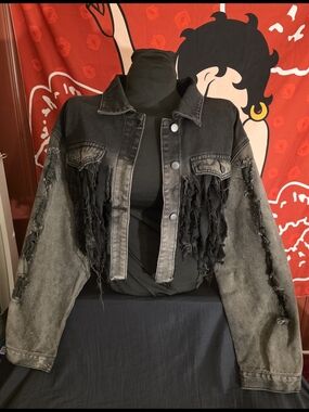 Black Distressed Cropped Denim Jacket
